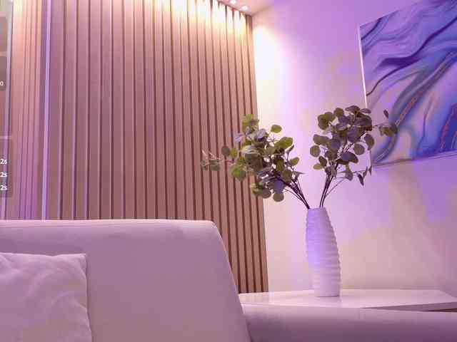 ViolettCastel webcam