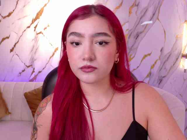 ViolettCastel webcam