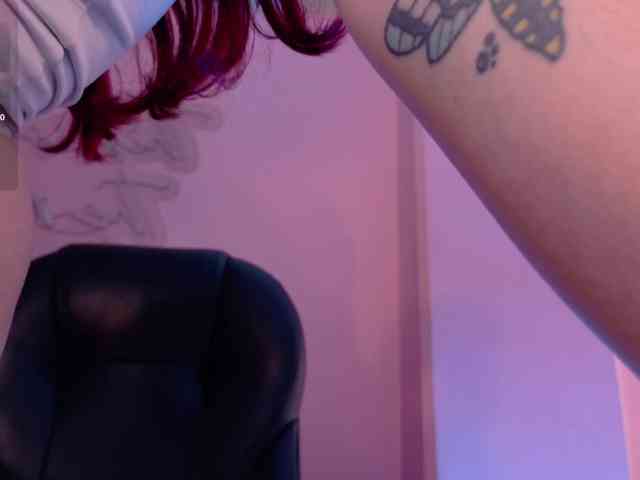 ViolettCastel webcam