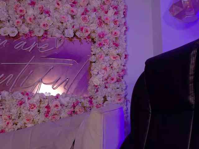 ViolettCastel webcam