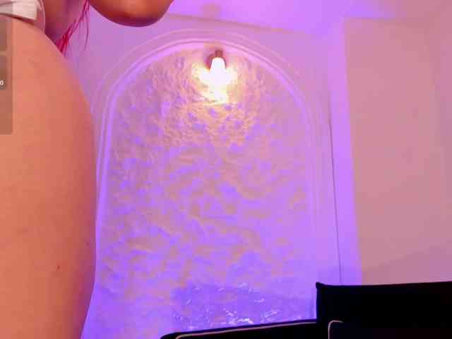 ViolettCastel webcam
