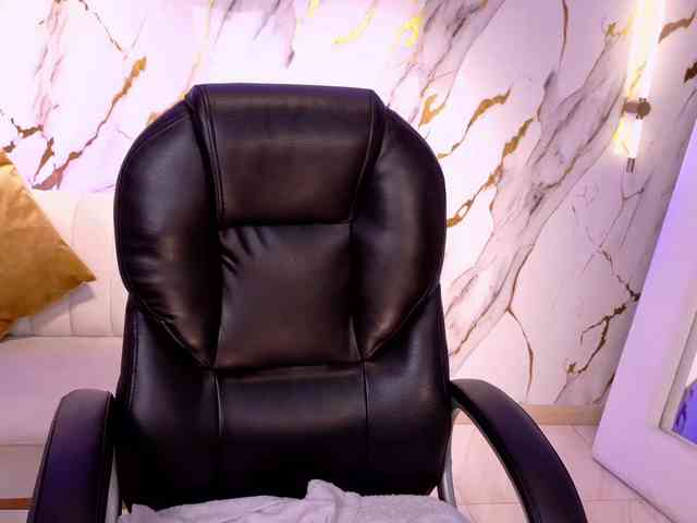 ViolettCastel webcam