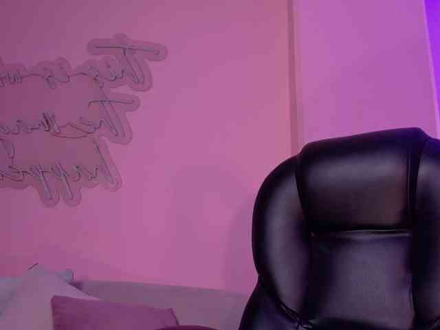 ViolettCastel webcam