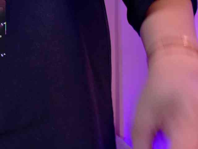 ViolettCastel webcam