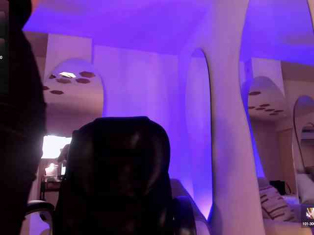 ViolettCastel webcam