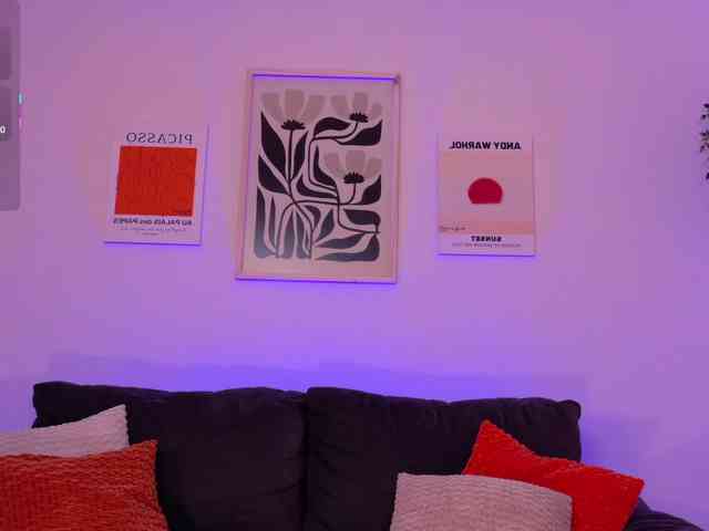 ViolettCastel webcam