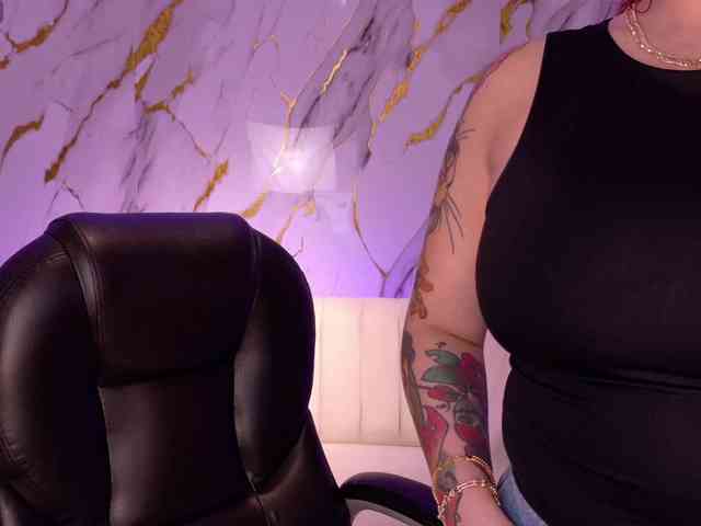 ViolettCastel webcam