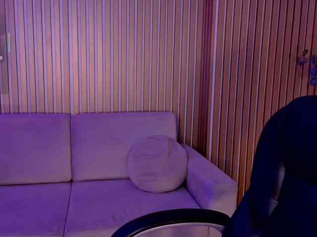 ViolettCastel webcam