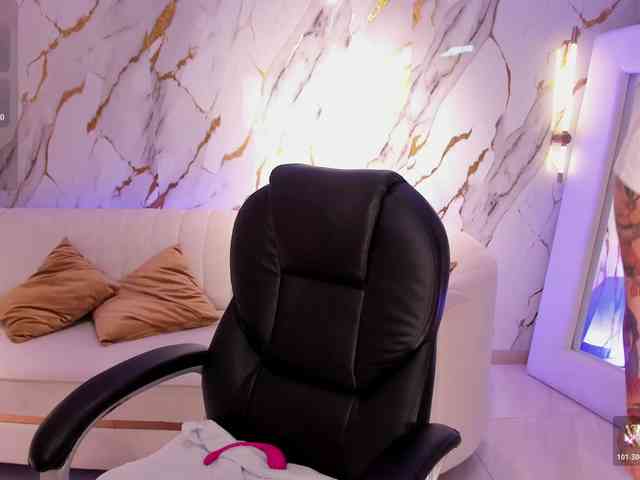ViolettCastel webcam