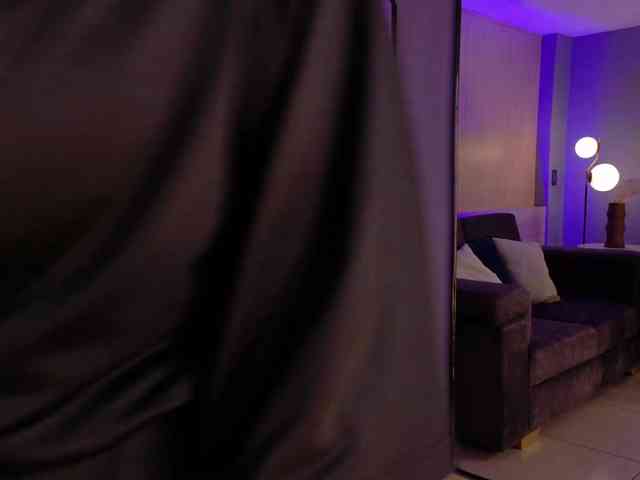 ViolettCastel webcam