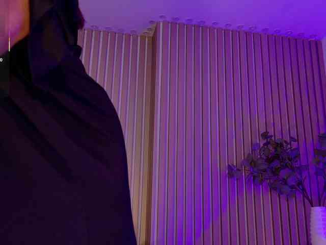 ViolettCastel webcam