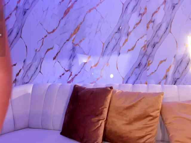 ViolettCastel webcam