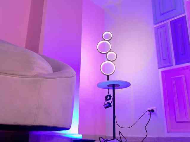 ViolettCastel webcam