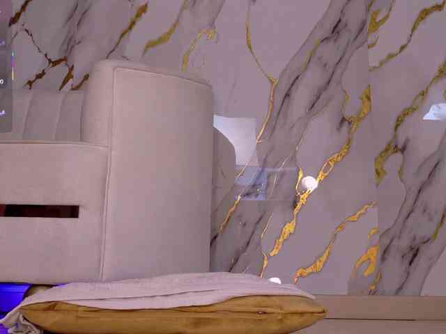 ViolettCastel webcam