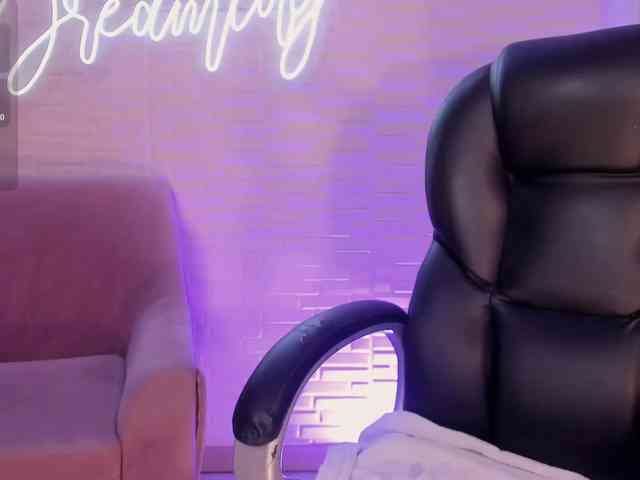 ViolettCastel webcam