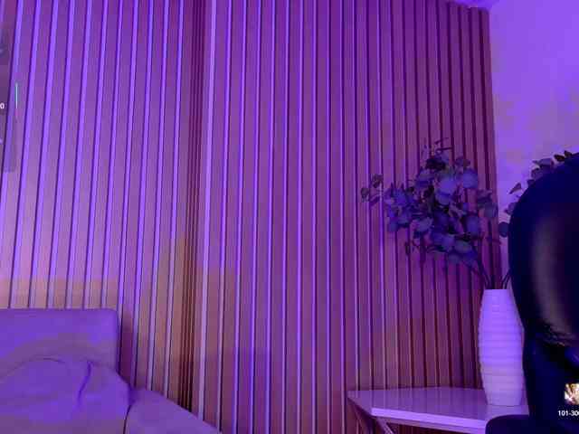 ViolettCastel webcam