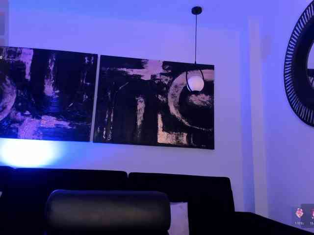 ViolettCastel webcam