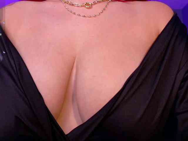 ViolettCastel webcam