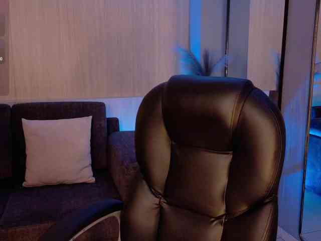 ViolettCastel webcam