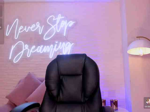 ViolettCastel webcam