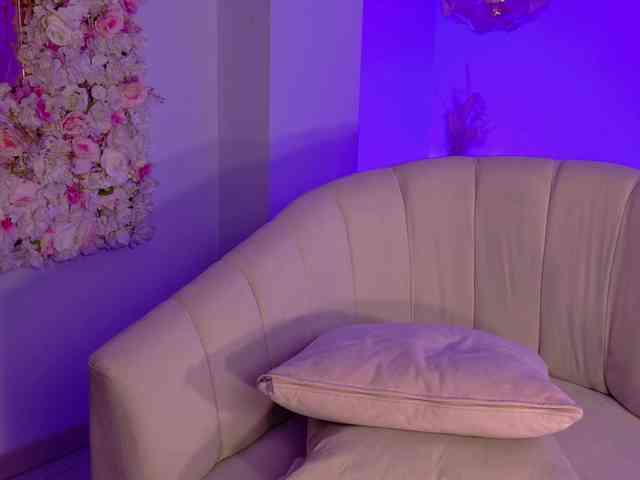 ViolettCastel webcam