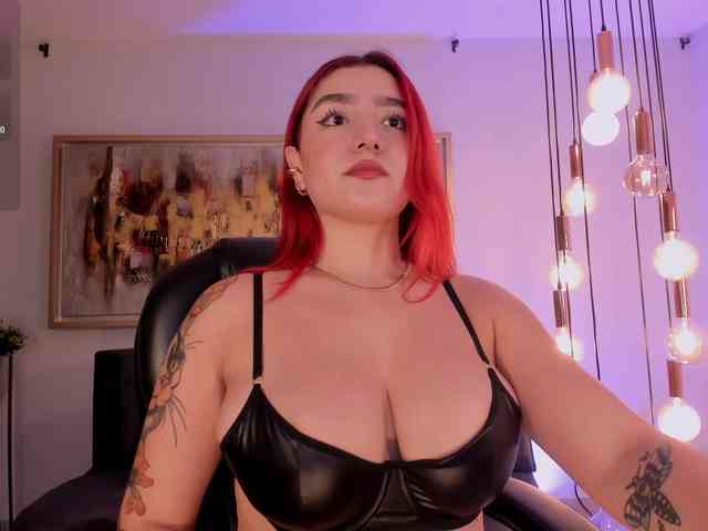 ViolettCastel webcam