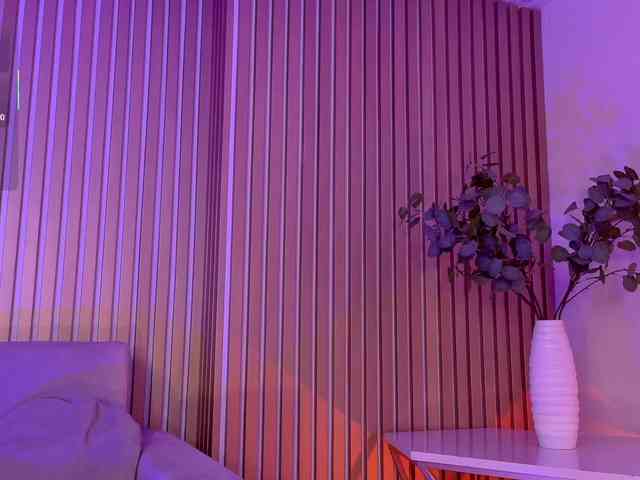 ViolettCastel webcam