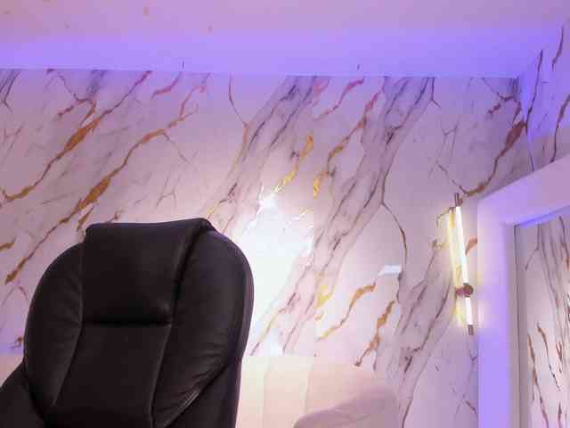ViolettCastel webcam