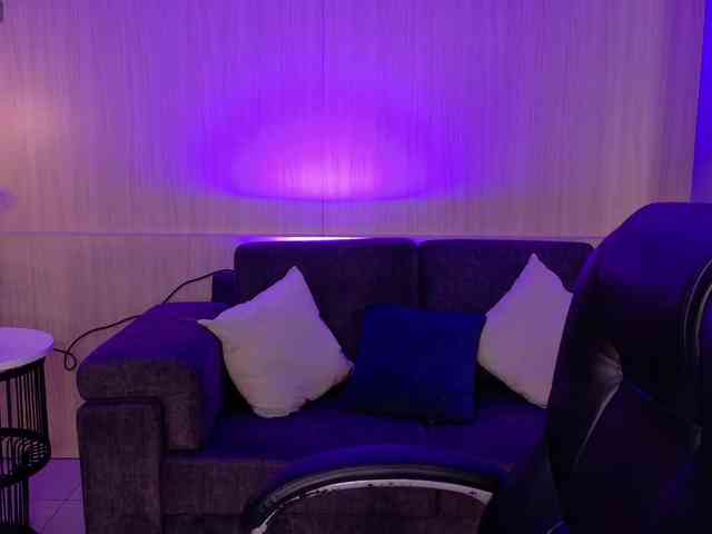 ViolettCastel webcam