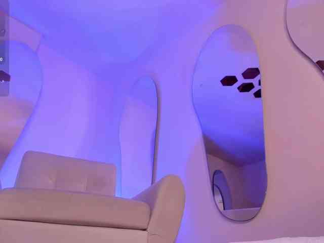 ViolettCastel webcam