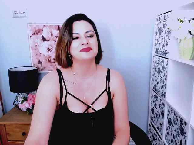 EmilySensual webcam