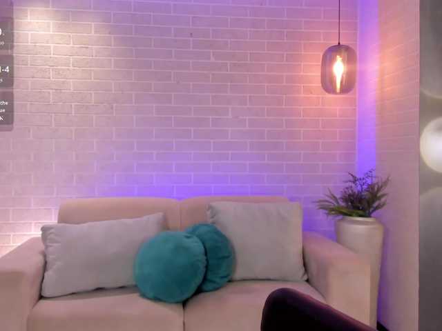 AmyDavis's BongaCams show and profile