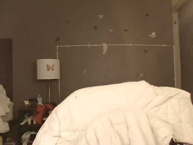 Adelaideskyy's BongaCams show and profile