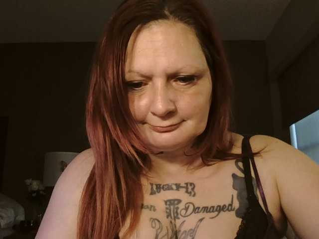 Adelaideskyy's BongaCams show and profile