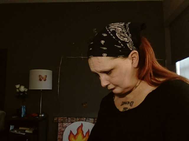 Adelaideskyy's BongaCams show and profile