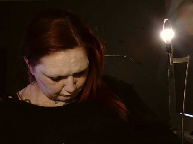 Adelaideskyy's BongaCams show and profile