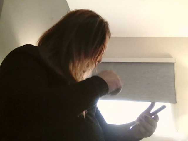 Adelaideskyy's BongaCams show and profile