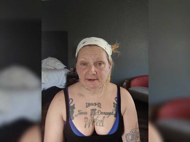  Adelaideskyy chat room