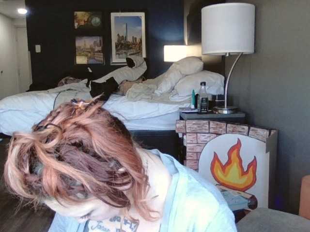 Adelaideskyy's BongaCams show and profile