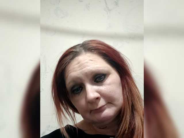 Adelaideskyy's BongaCams show and profile