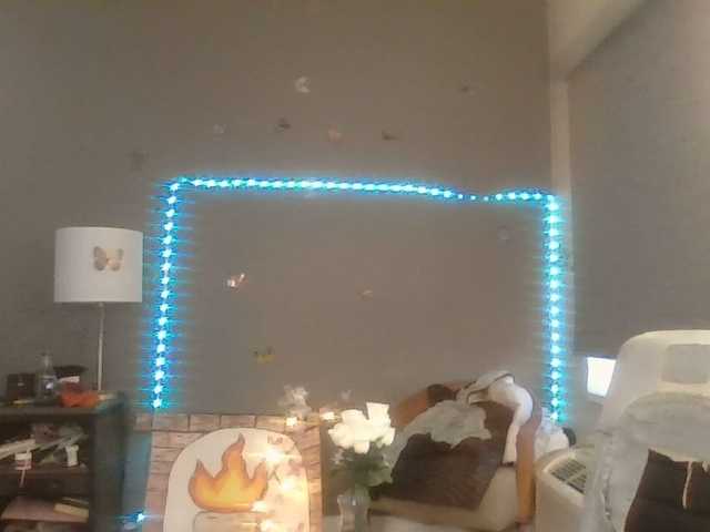 Adelaideskyy's BongaCams show and profile