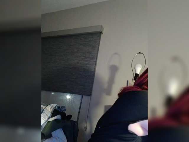 Adelaideskyy's BongaCams show and profile