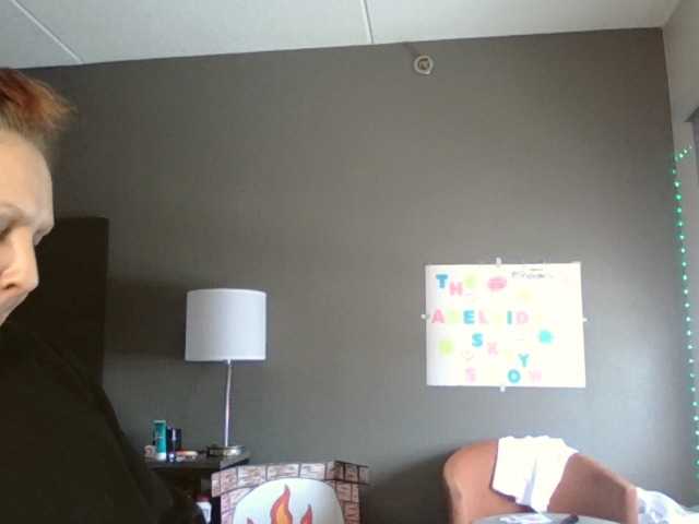 Adelaideskyy's BongaCams show and profile