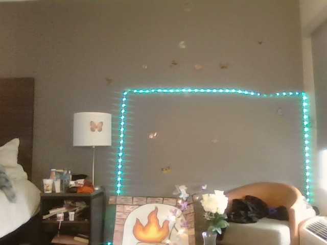 Adelaideskyy's BongaCams show and profile