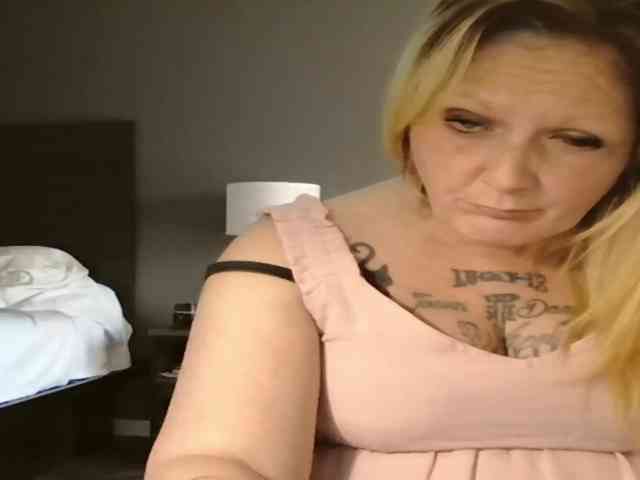 free live cam Adelaideskyy
