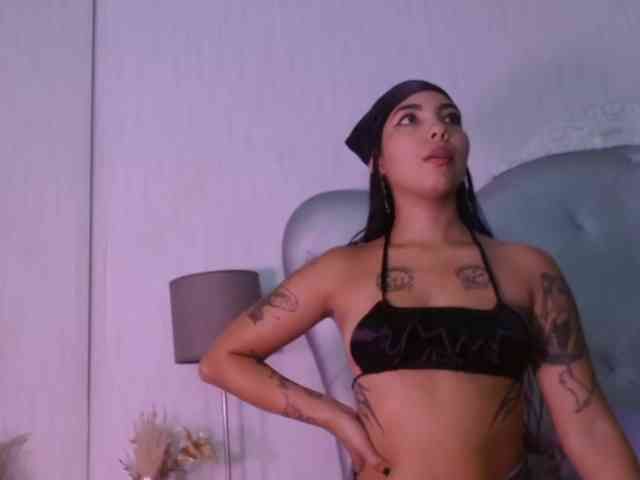 AliceLaw webcam