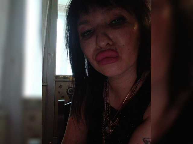 Kukla399 webcam bongacams model stream image