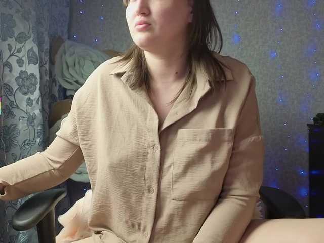 JulietteBunny's BongaCams show and profile