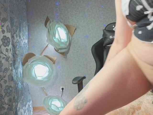 JulietteBunny bongacams