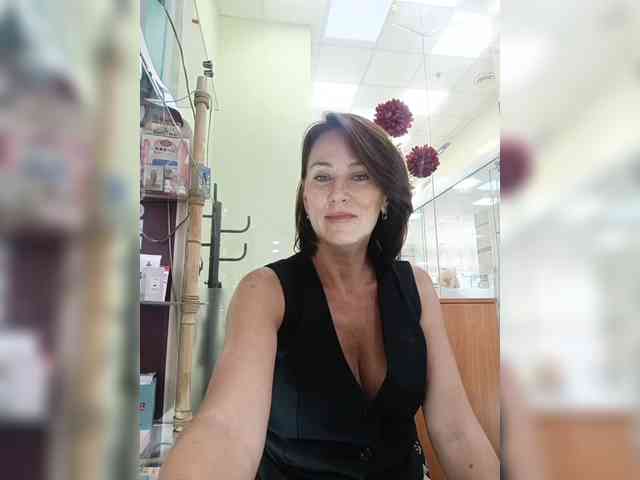 Agnes77 webcam